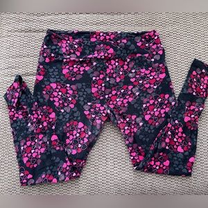 Heart LuLaRoe Leggings. Tall & Curvy Buttery Soft.